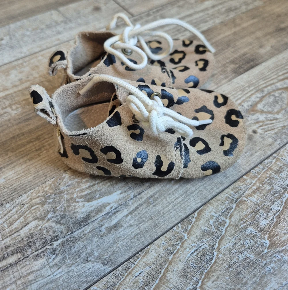 Piper Finn Leopard Print Oxfords, Size 3